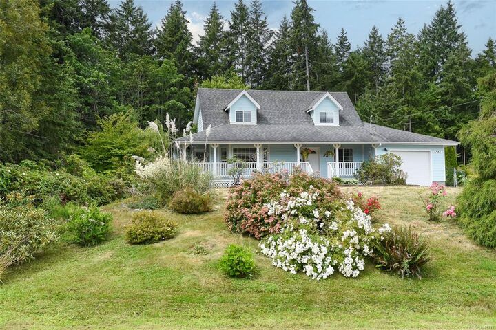 6587 Mystery Beach Rd — photo 1
