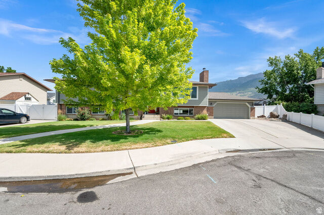 Property Photo:  512 W 1350 St N  UT 84057 