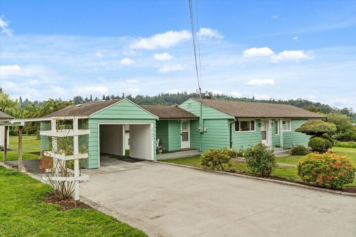 Property Photo: 29486 Donatelli Avenue BC V4S 1H7