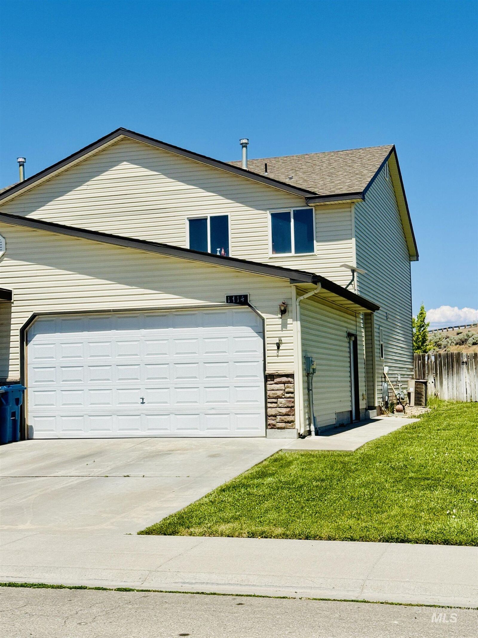 Property Photo:  1714 Cinder Loop  ID 83647 