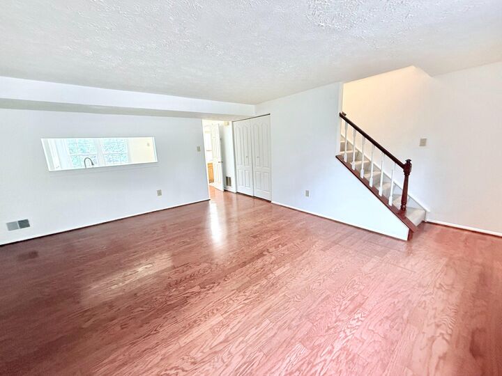 Property Photo: 11 Dufief Court MD 20878