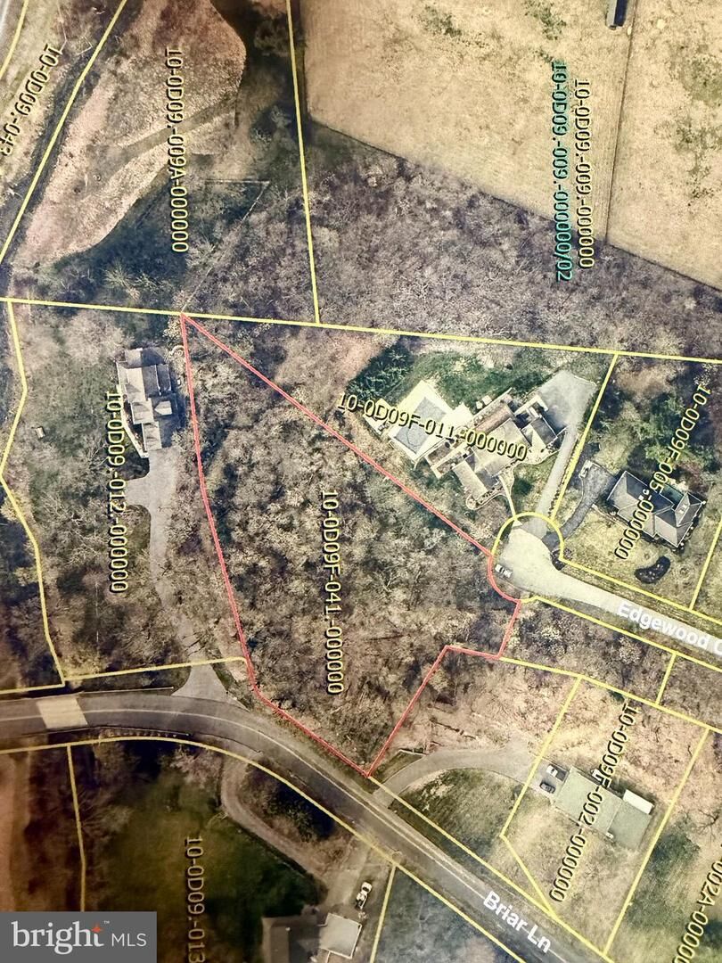Property Photo:  Lot 12 Edgewood Circle  PA 17202 