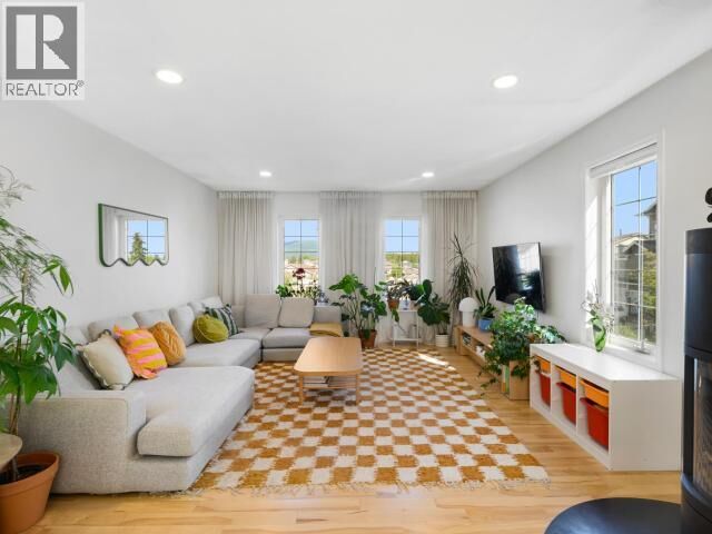 Property Photo:  55 Drift Drive  YT Y1A 0B2 