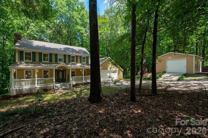 Property Photo: 909 Woodland Forest Drive NC 28173