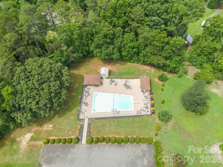 Property Photo: 1602 Arden Drive NC 28092