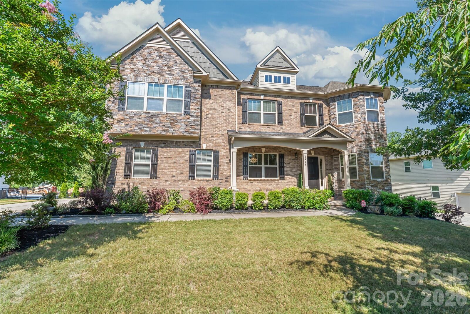 Property Photo: 1406 Laurel Hill Drive NC 28173