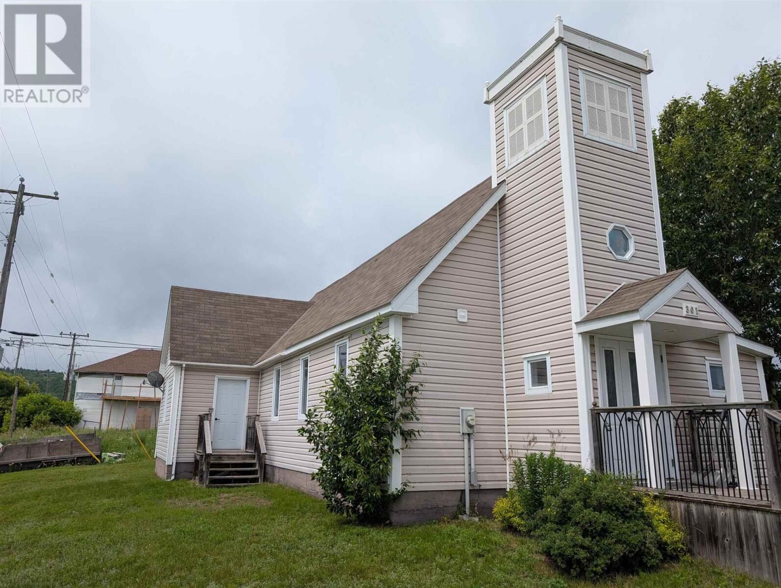 Property Photo:  301 Superior St  ON P0M 3G0 