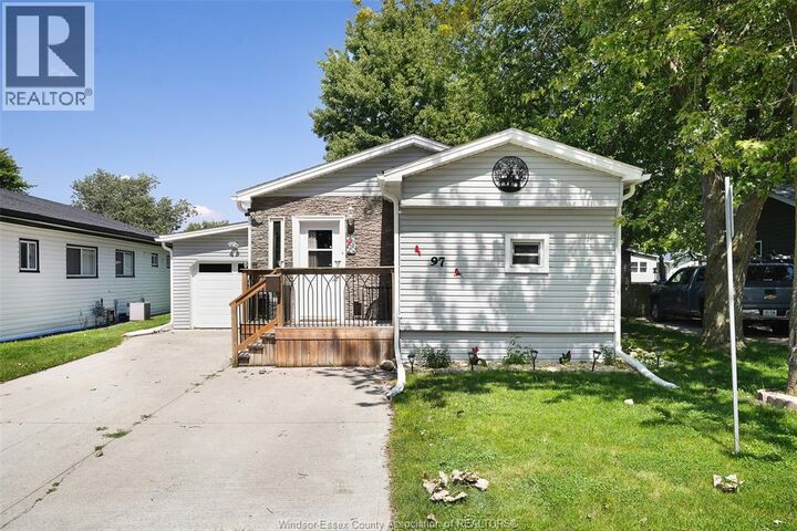 Property Photo: 97 Dana Drive ON N8M 1Z9