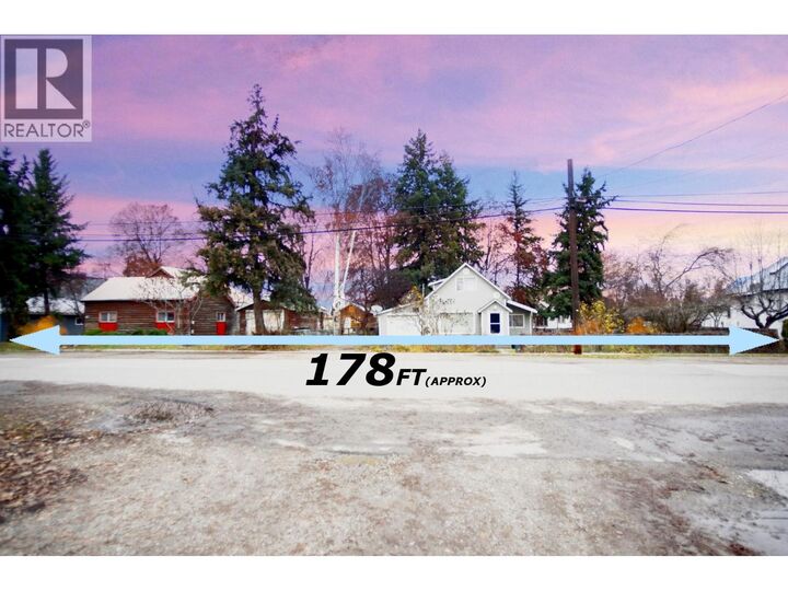 Property Photo: 607 Regent Avenue BC V0E 1V2