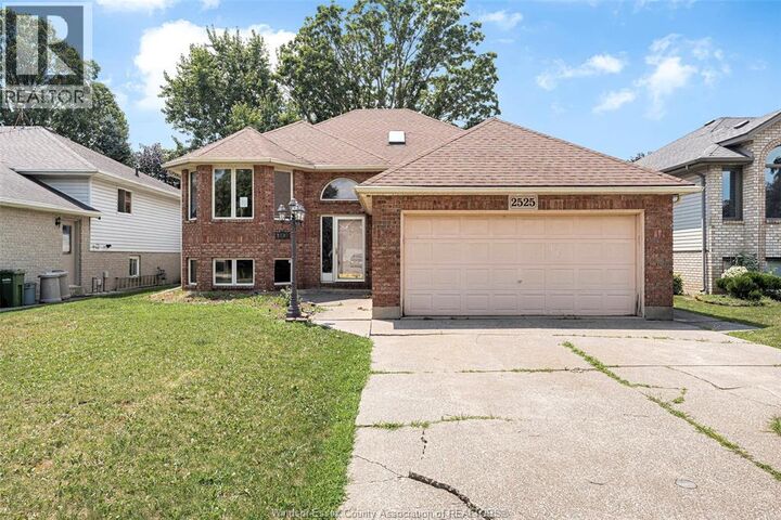 Property Photo: 2525 Strawberry Drive ON N9K 1C3