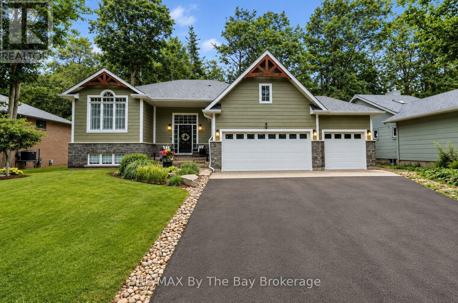 Property Photo: 7 Downer Crescent ON L9Z 1C2