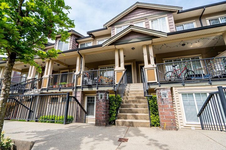 Property Photo: 13958 108 Avenue 103 BC V3T 0B4