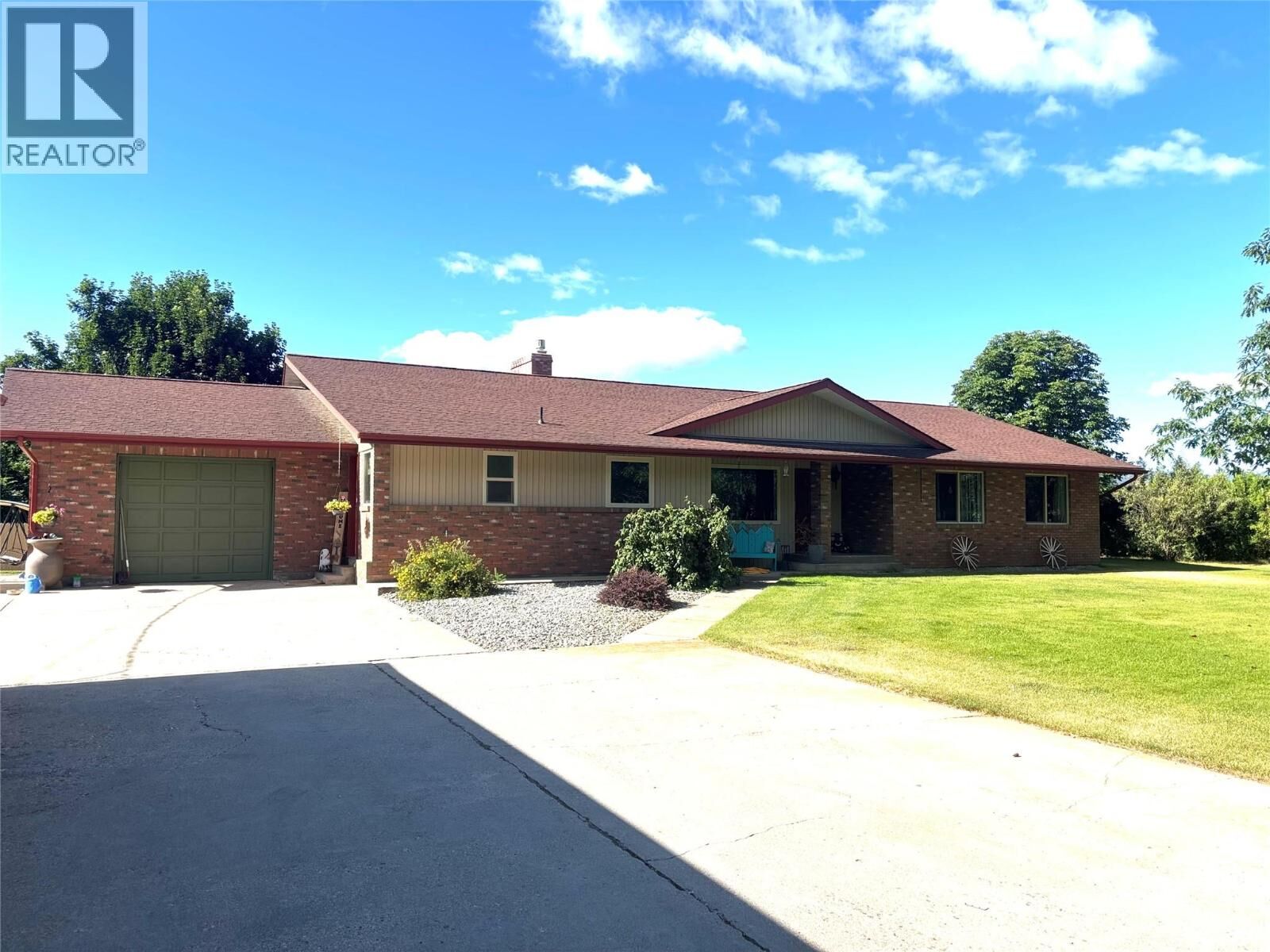 Property Photo: 5045 Schubert Road BC V4Y 0M3