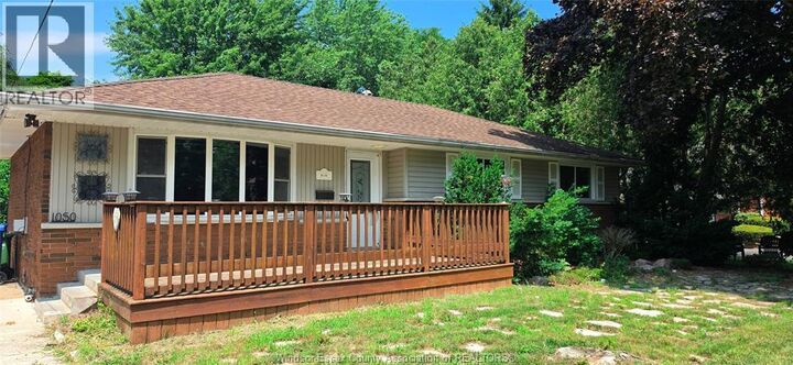 Property Photo: 1050 Bartlet ON N9G 1V4