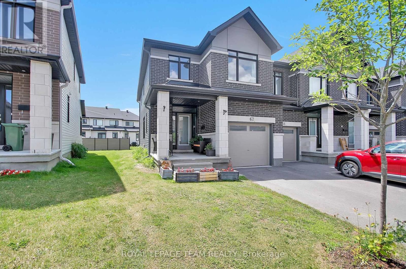 Property Photo: 67 Heirloom Street ON K4M 0K9