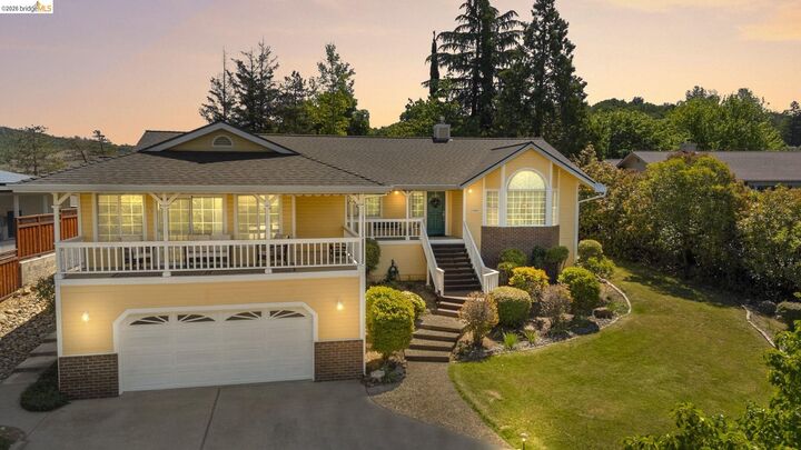 Property Photo:  19989 Lane Ct  CA 95370 