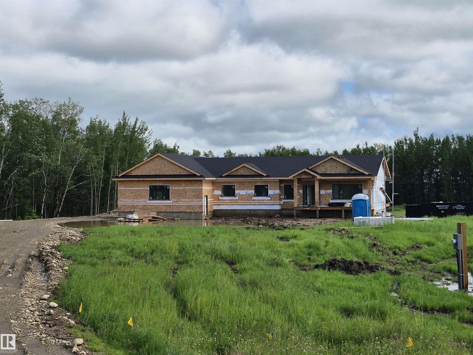 Property Photo:  53509 Hwy 43 9  AB T0E 1V0 
