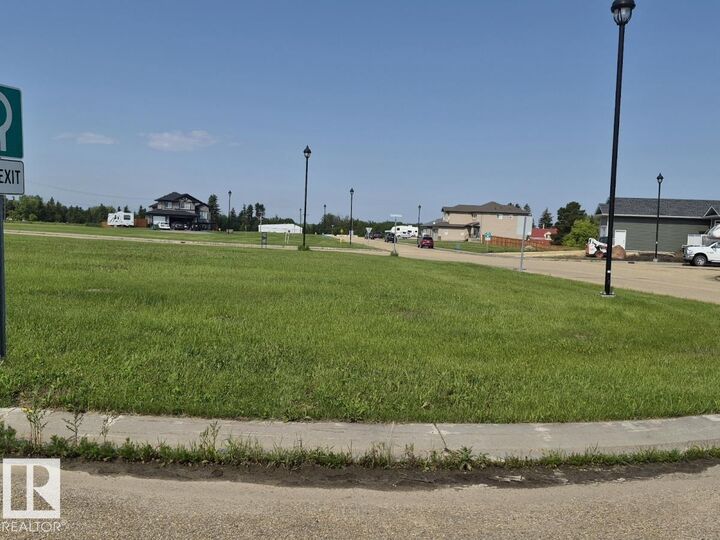 Property Photo: 5525 54 Street AB T0B 4J0