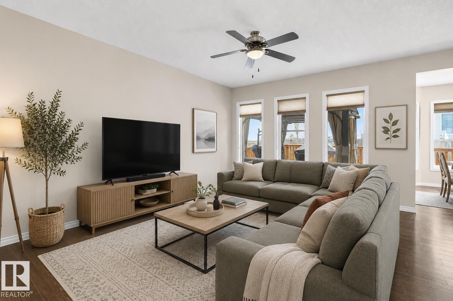 Property Photo:  3233 21A Avenue NW  AB T6T 0K5 