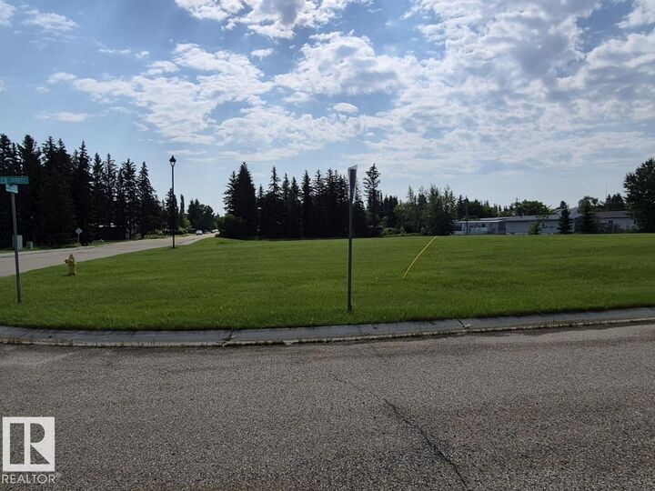 Property Photo: 5403 52B Street AB T0B 4J0