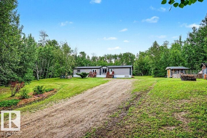 Property Photo:  53304 Rge Road 32 30  AB T0E 0N0 