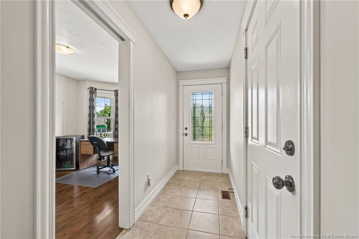 Property Photo:  20 Thornhill Crescent  NB E1A 6B4 