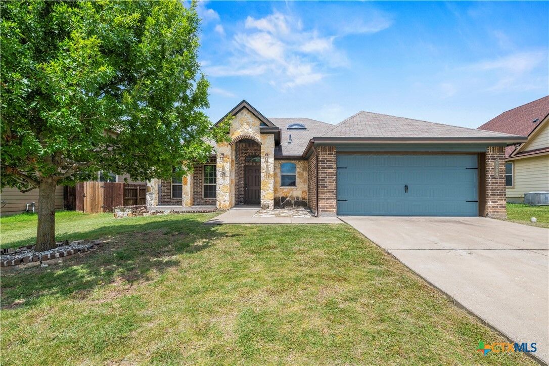 Property Photo: 6409 Nyla Drive TX 76549