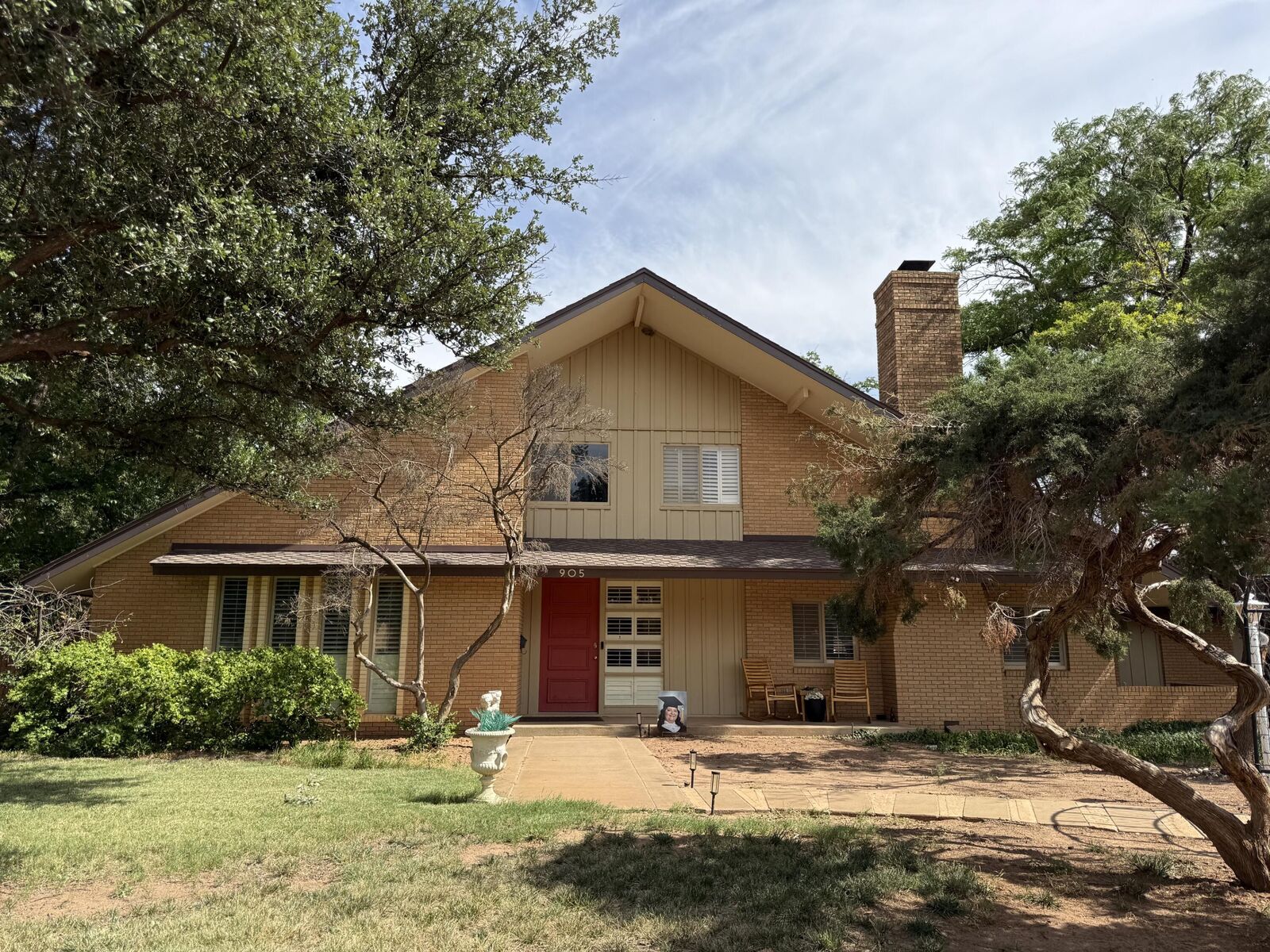 Property Photo: 905 N 10th Street TX 79331