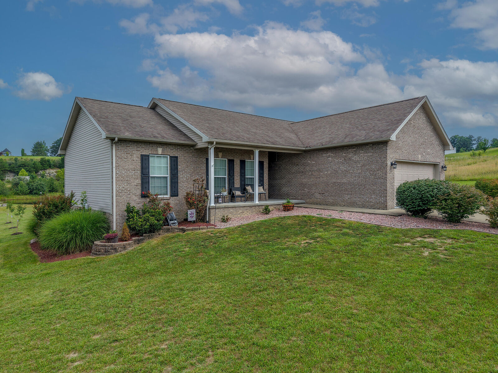 Property Photo: 27 Dale Hollow Drive KY 40351
