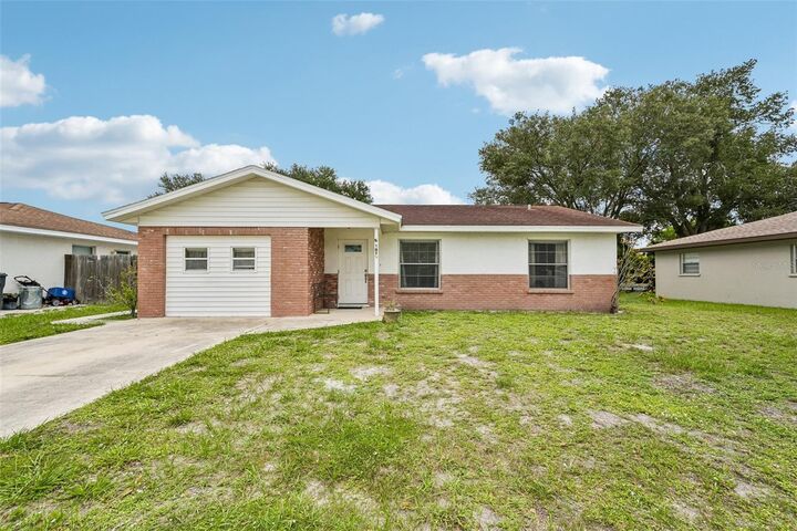 Property Photo:  107 67th Street NE  FL 34208 
