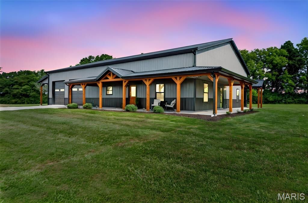 Property Photo: 519 Woods Road MO 63377