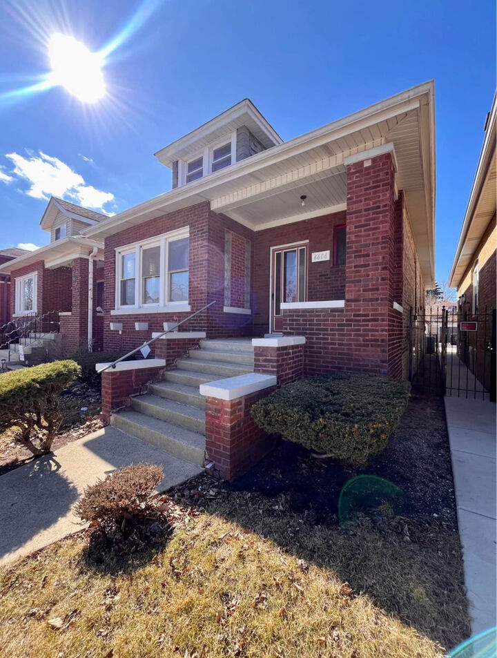 Property Photo: 6606 S Richmond Street IL 60629