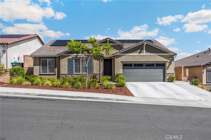 Property Photo: 16647 Evelyn Place CA 92530