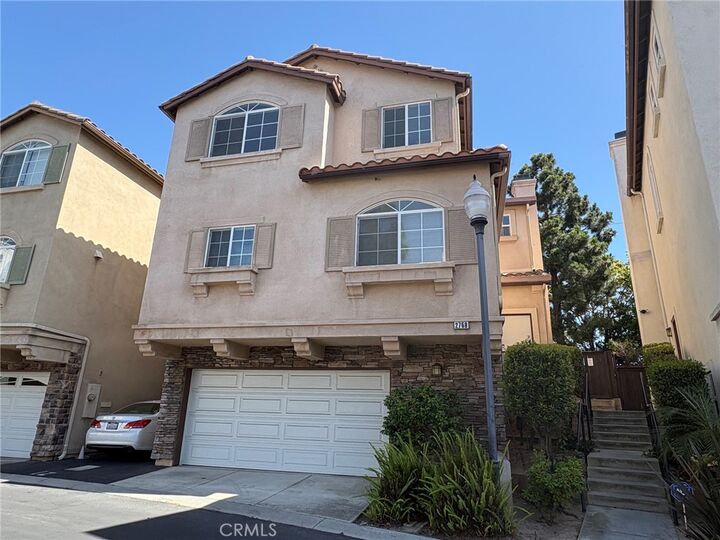 Property Photo:  2768 Border  CA 90501 