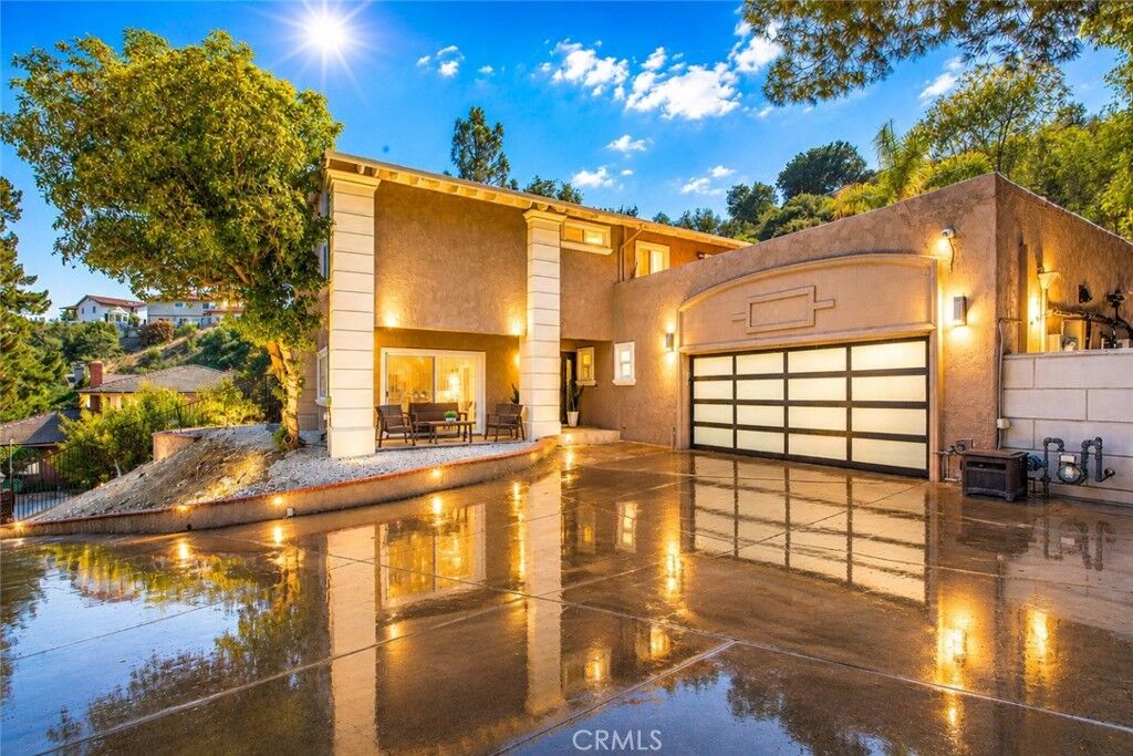 Property Photo: 1523 Colina Drive CA 91208
