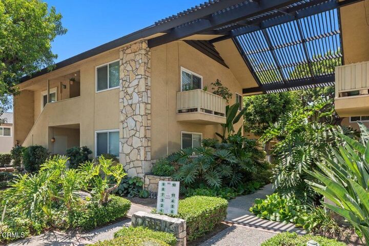 Property Photo:  385 Cliff Drive 8  CA  
