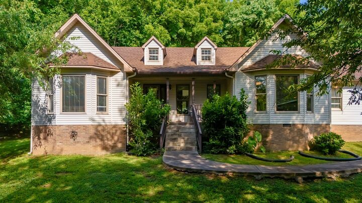 Property Photo:  1440 College Park Dr  TN 38401 