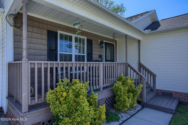 Property Photo:  105 Sages Ridge Drive  NC 28445 