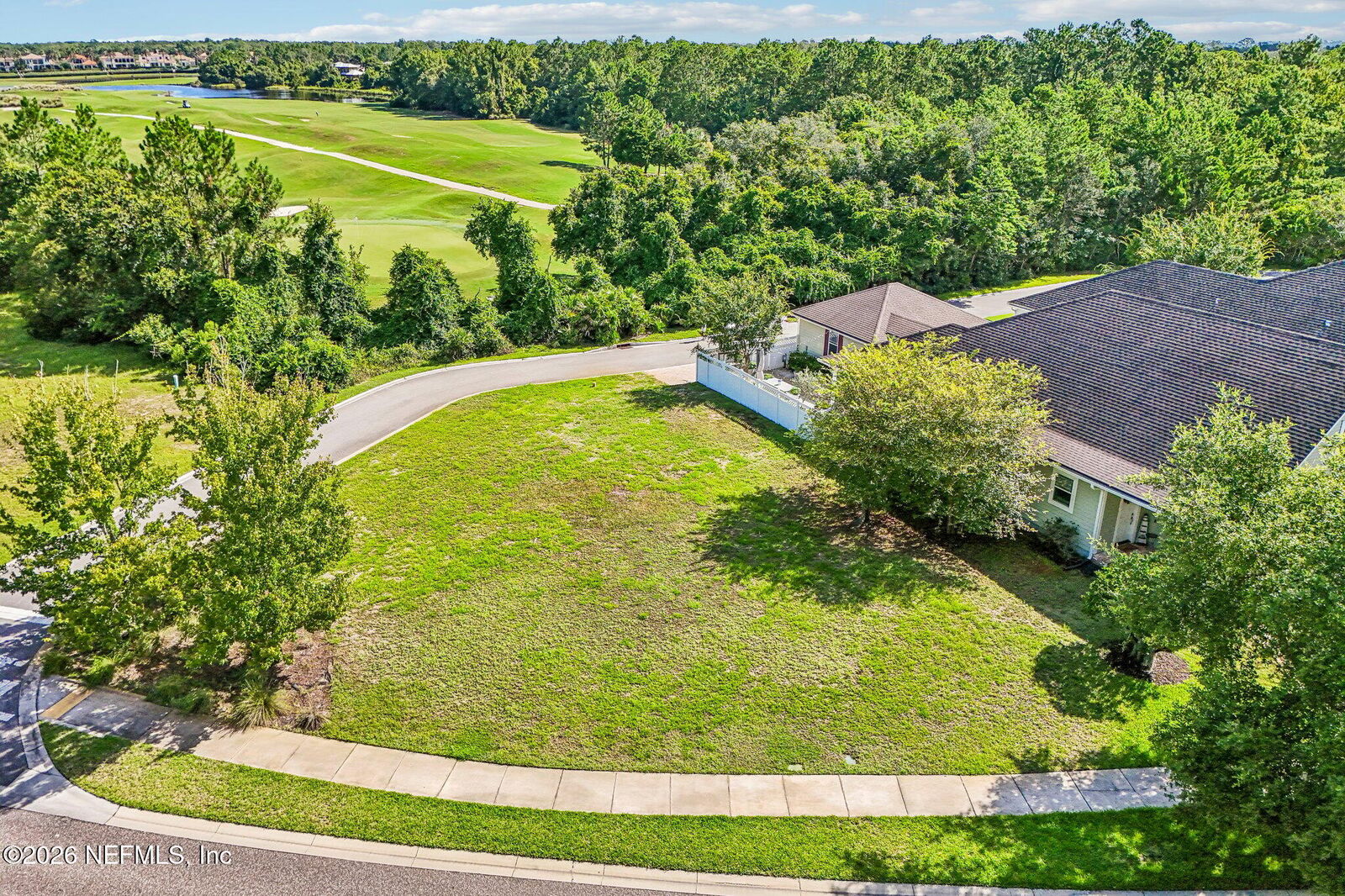 Property Photo:  744 S Loop Parkway  FL 32095 
