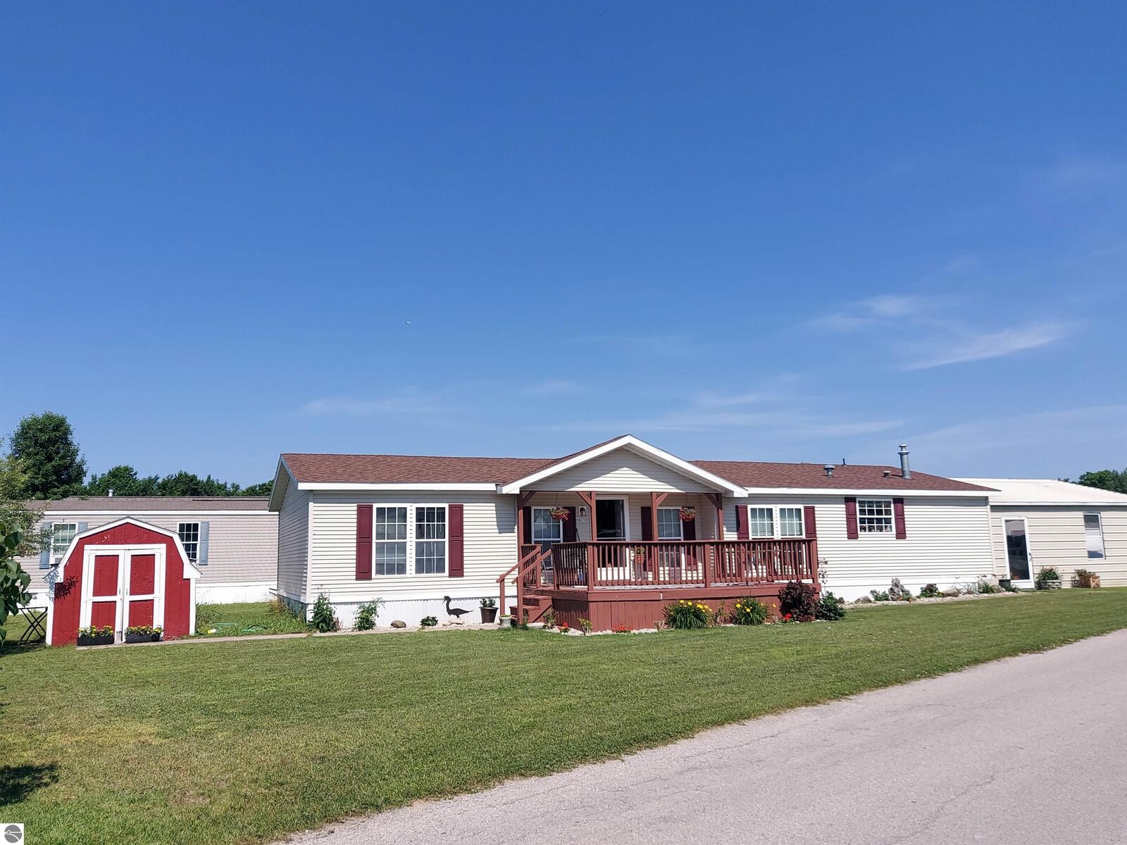 Property Photo: 4627 Violet Lane MI 49685