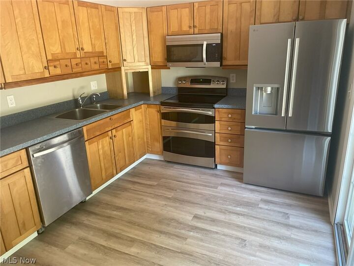 Property Photo:  26150 Raintree Boulevard  OH 44138 
