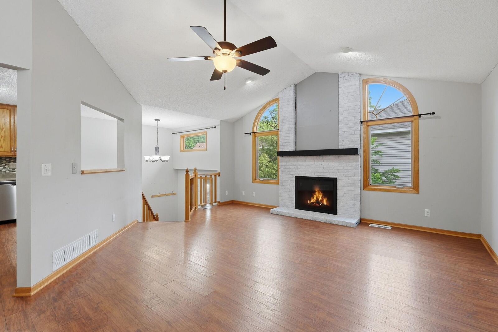 Property Photo: 17609 Lorence Way MN 55346