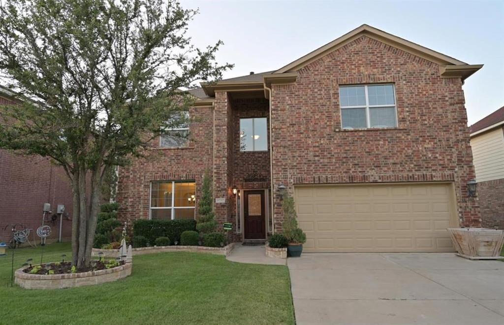 Property Photo:  4212 Bridgestone Drive  TX 76123 