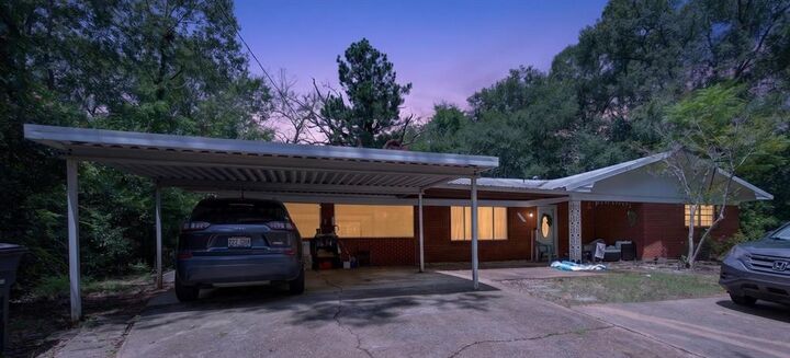 Property Photo:  1504 Emanuel  LA 71457 