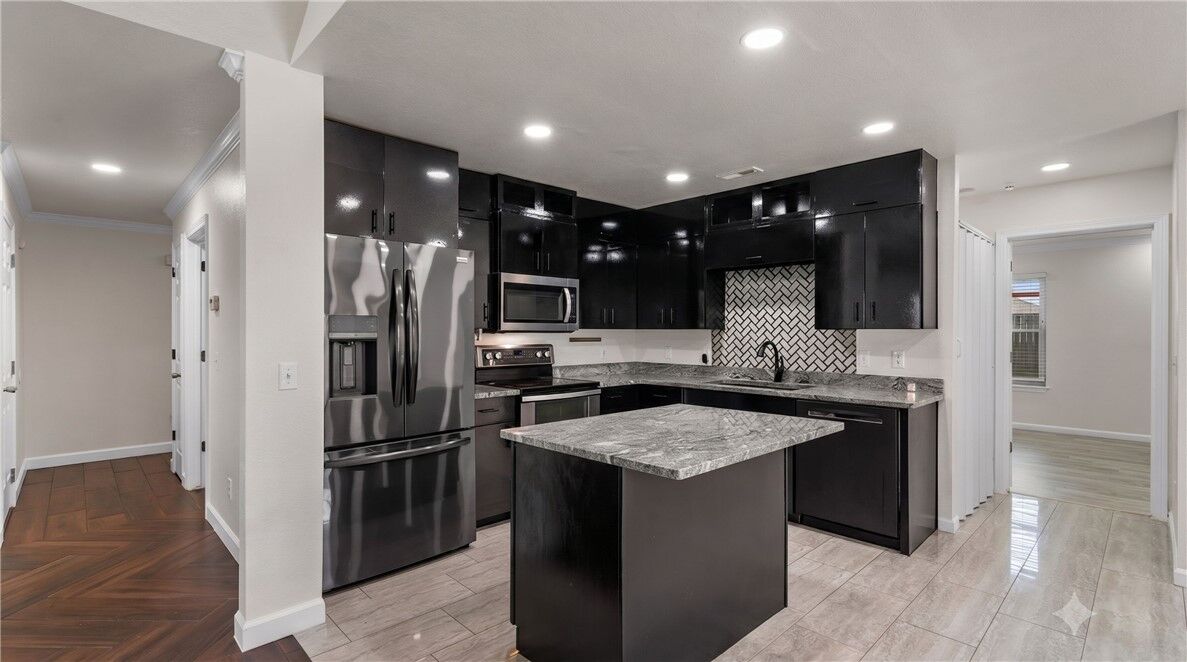 Property Photo:  207 E Post Road  AR 72758 