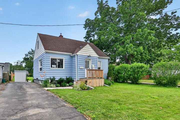 Property Photo: 37 Thorold Road ON L3C 3T5