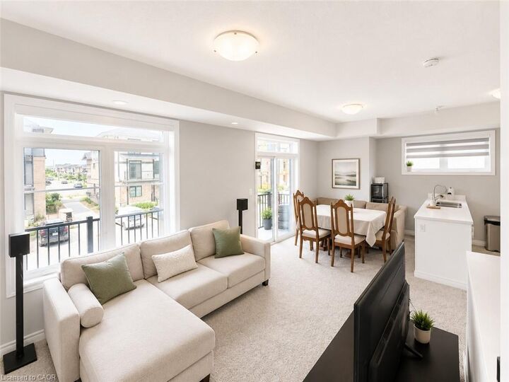 Property Photo:  82 Lomond Lane  ON N2R 0T6 