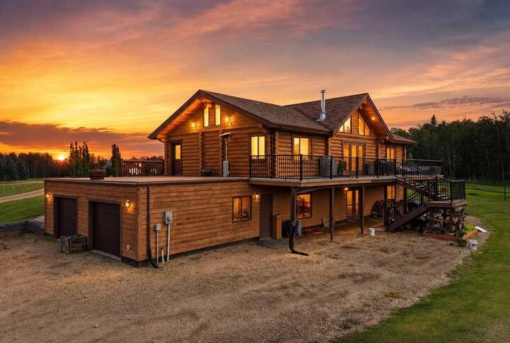 Property Photo: 6 - 425063 Range Road 254 AB T4J 1R3