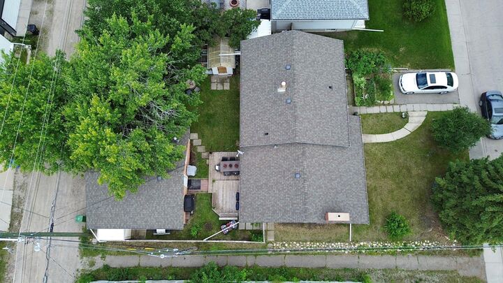 Property Photo:  4803 5 Avenue SW  AB T3C 0C7 