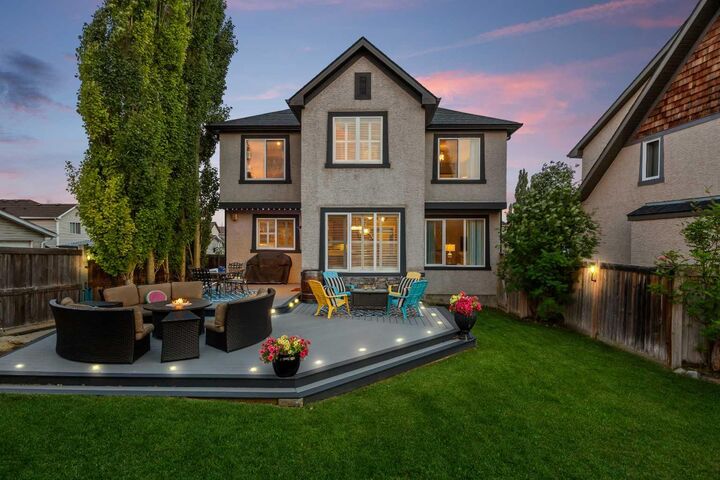 Property Photo: 113 Tusslewood Bay NW AB T3L 2Y3